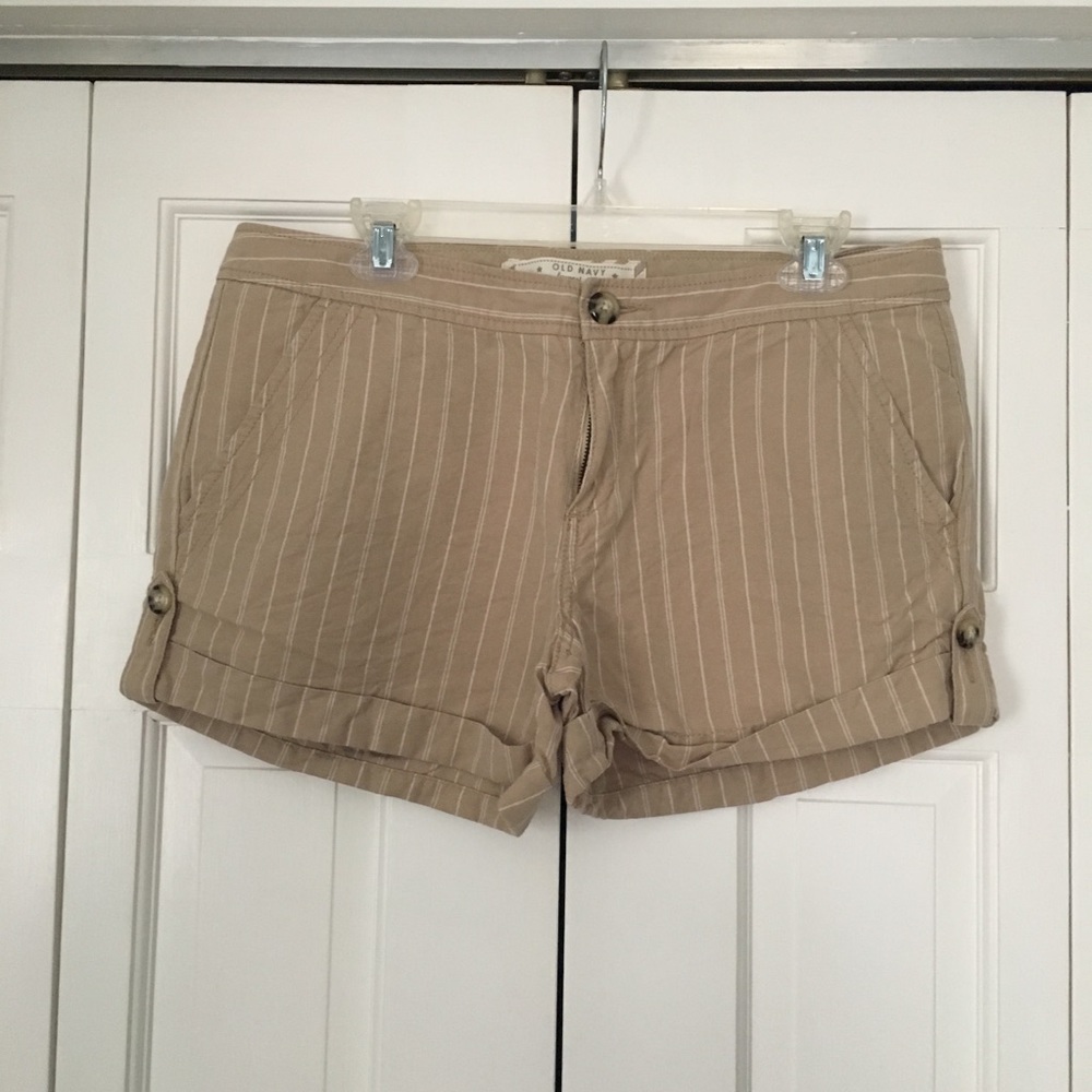 ‼️ LAST CHANCE! Tan + White Striped Shorts